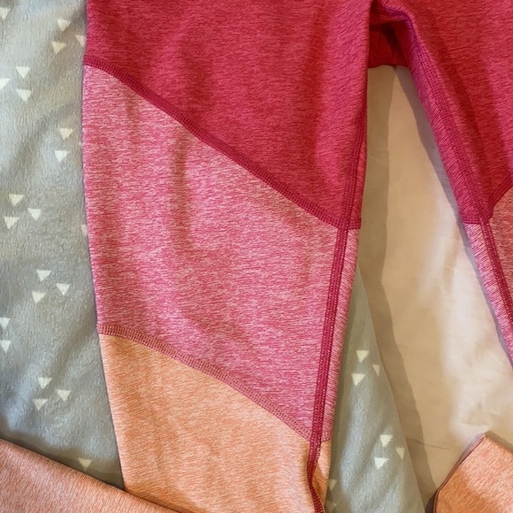 Outdoor Voices Pink Flamingo 7/8 Spring Leggings Size XS - Picture 4 of 9
